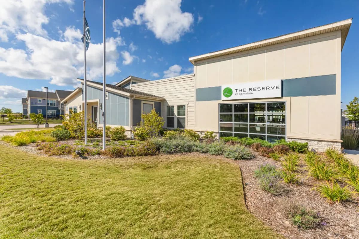 Kenosha apartments for rent - Property image - The Reserve at Kenosha - 2