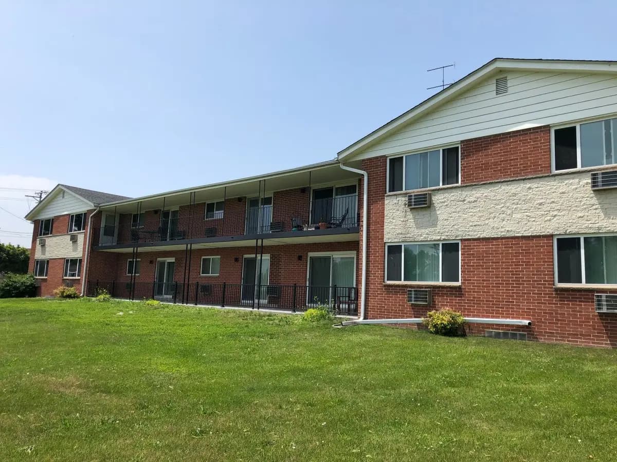 720 35th St - Apartment - 1