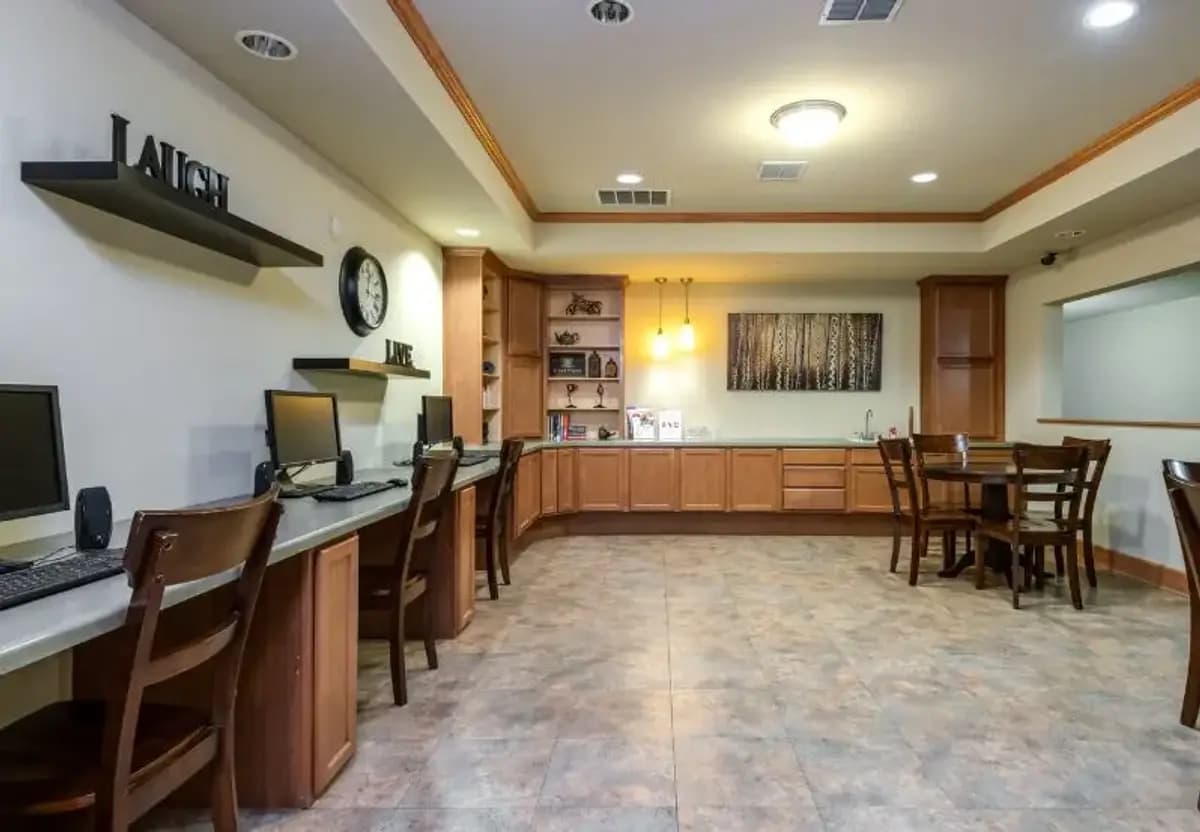 Harborside Commons - Apartment - undefined