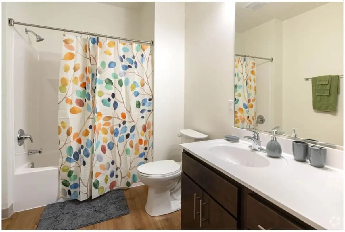 Kenosha Uptown Lofts - Apartment - 9
