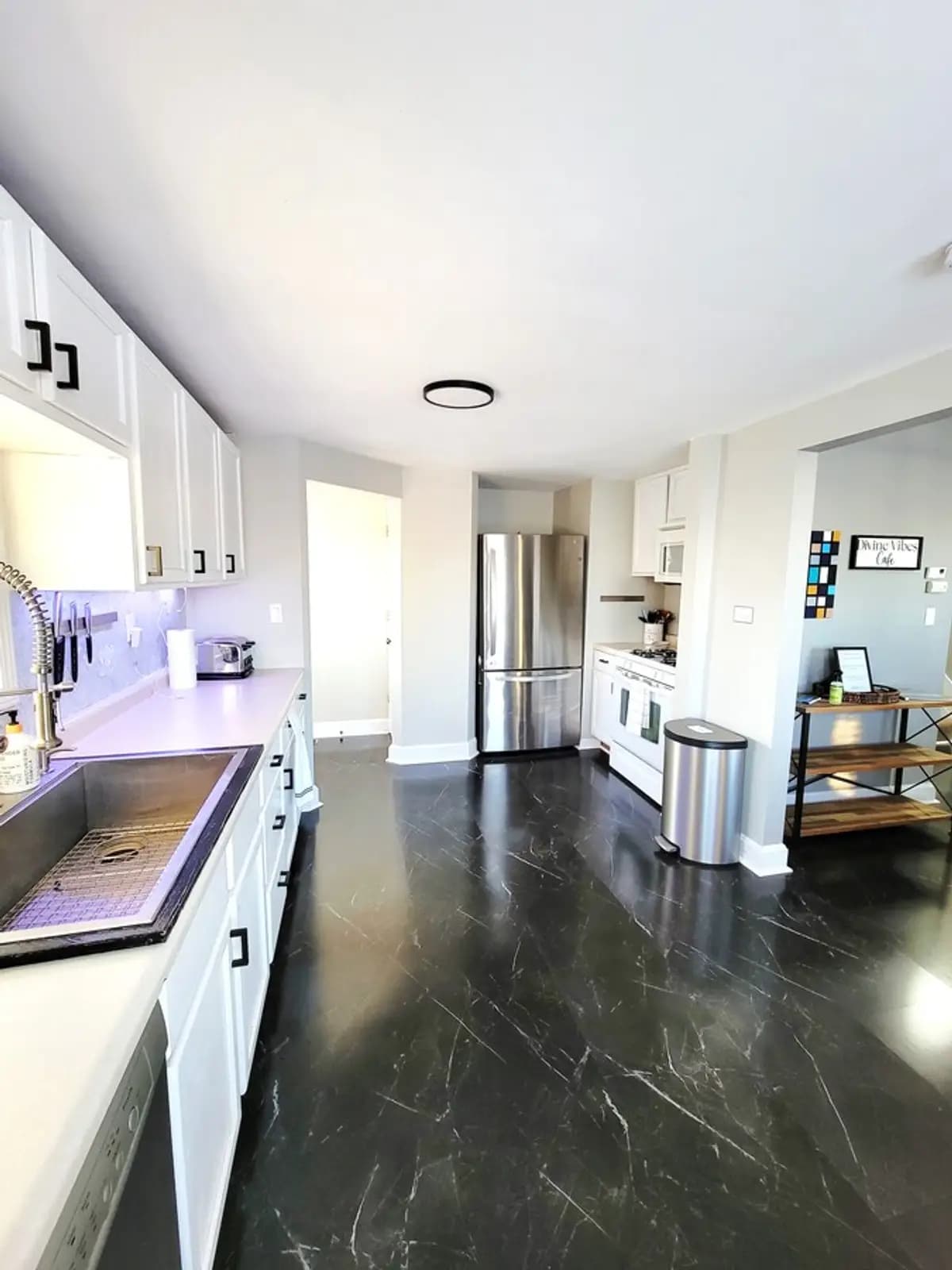 611 16th Place - Apartment - 8