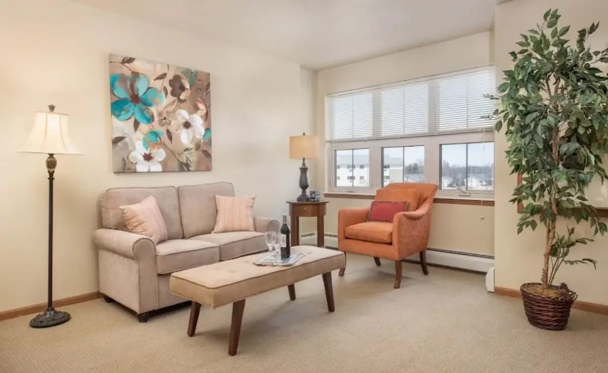 Celebre Place and Assisted Living Community - Apartment - 3
