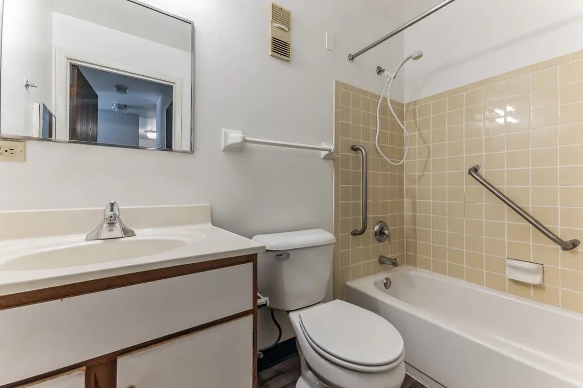 Tanglewood Apartments - Apartment - 7