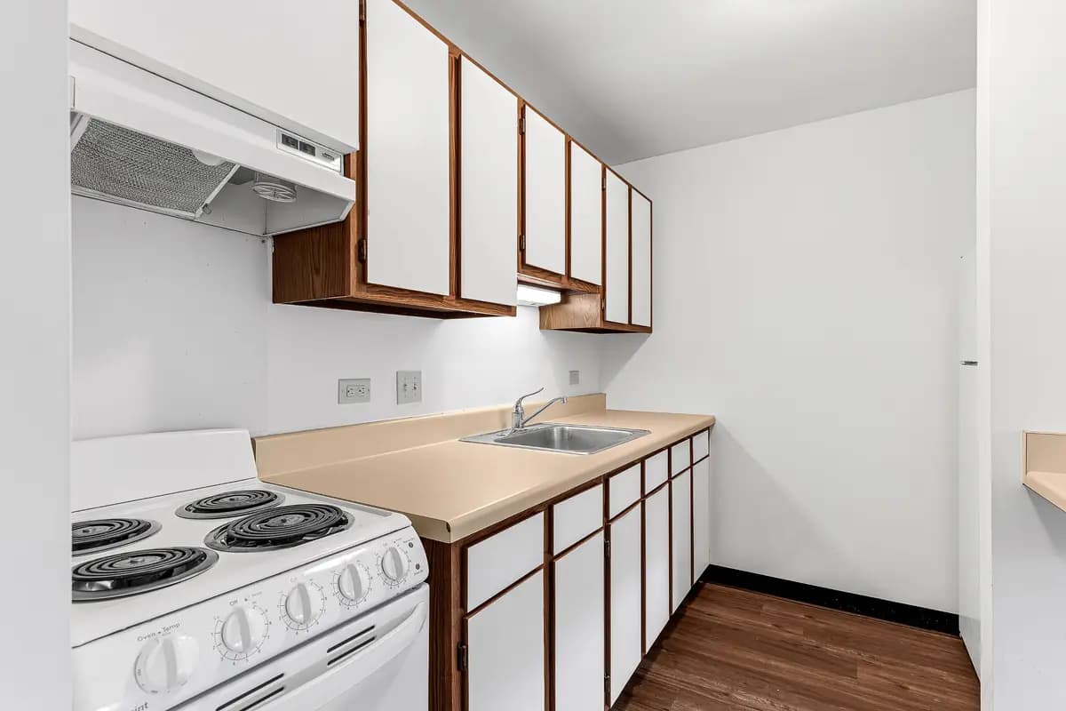 Tanglewood Apartments - Apartment - 3
