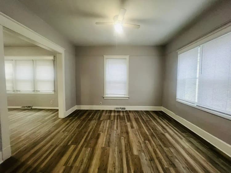 Kenosha apartments for rent - image - large (8).jpg