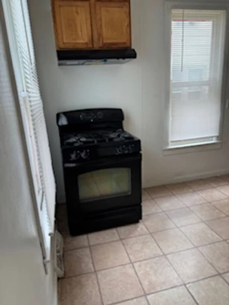 Kenosha apartments for rent - image - large (63).jpg