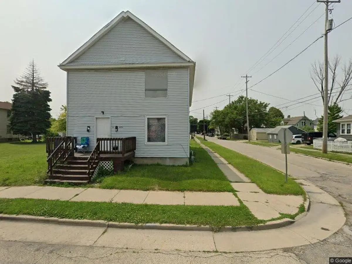 Kenosha apartments for rent - image - large (72).jpg