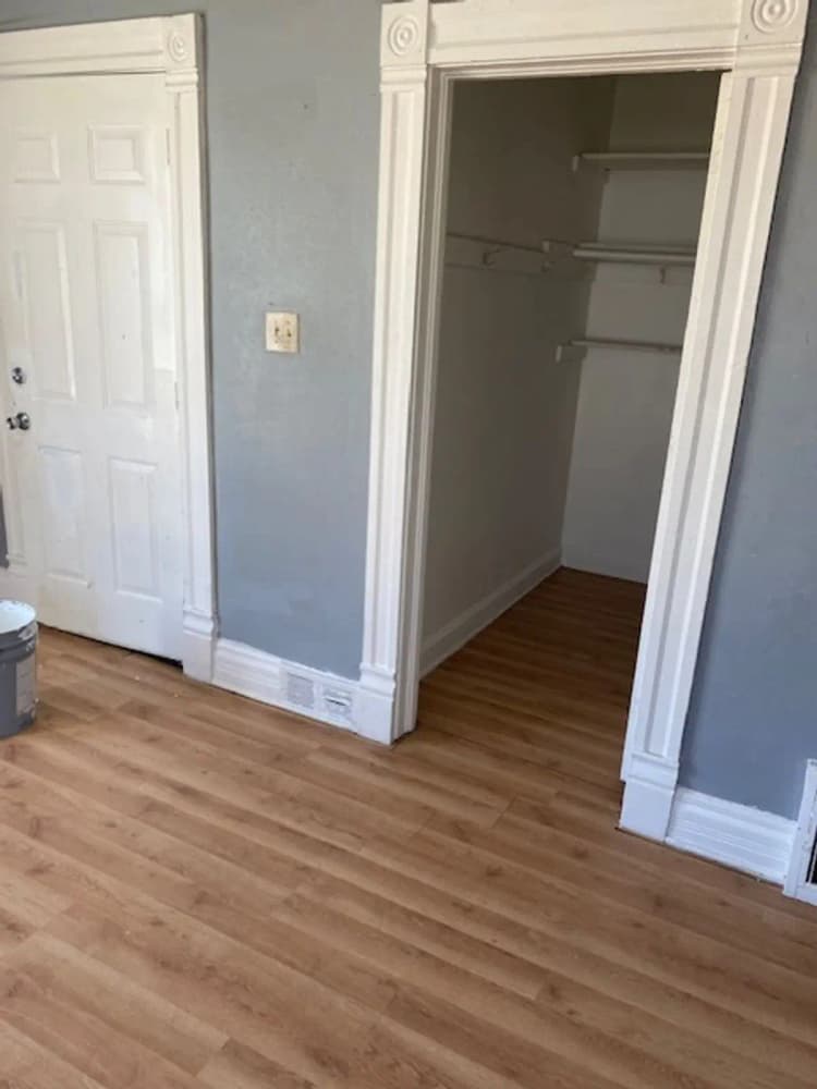 Kenosha apartments for rent - image - large (87).jpg