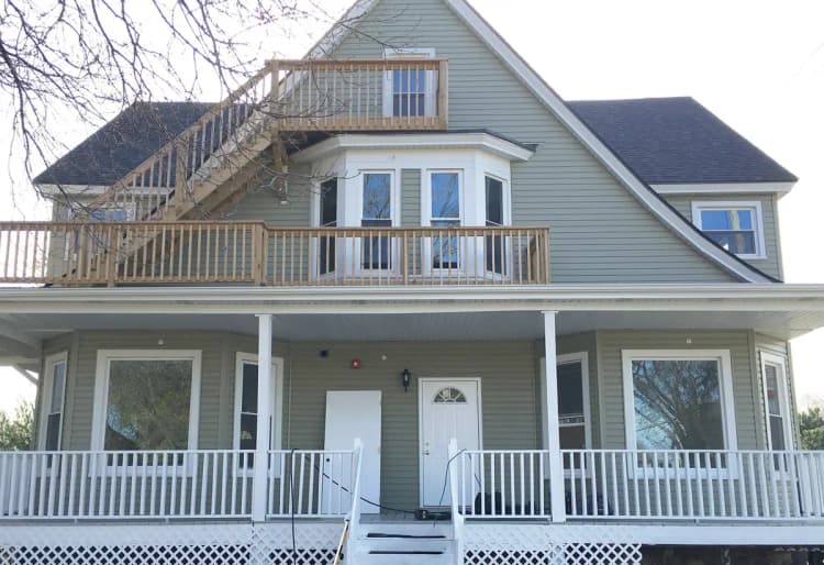 Kenosha apartments for rent - image - large (100).jpg