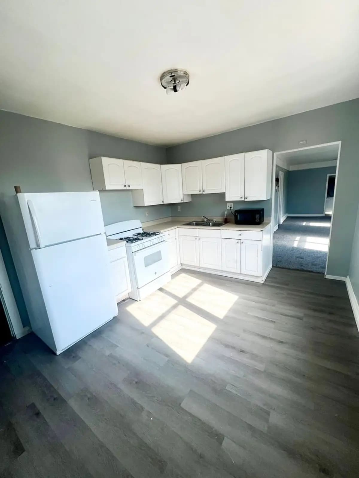 Kenosha apartments for rent - Property image - 6120 23rd Ave - 2