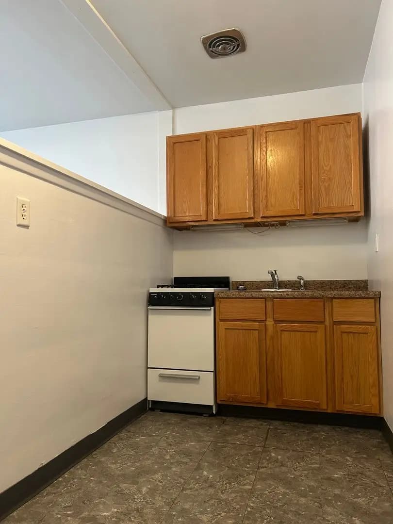 5619 6th Ave (Resid) - Apartment - 13