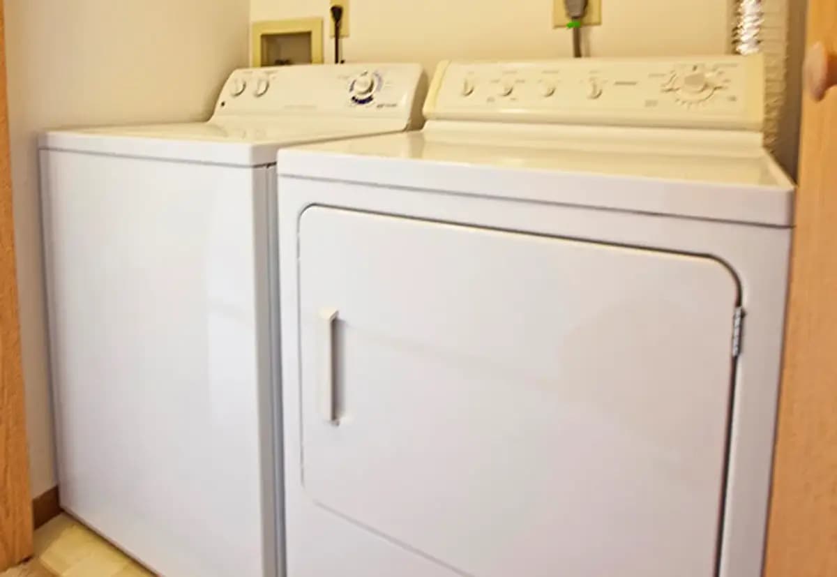 undefined apartments for rent - image - 3_102122_2068272.webp - 3