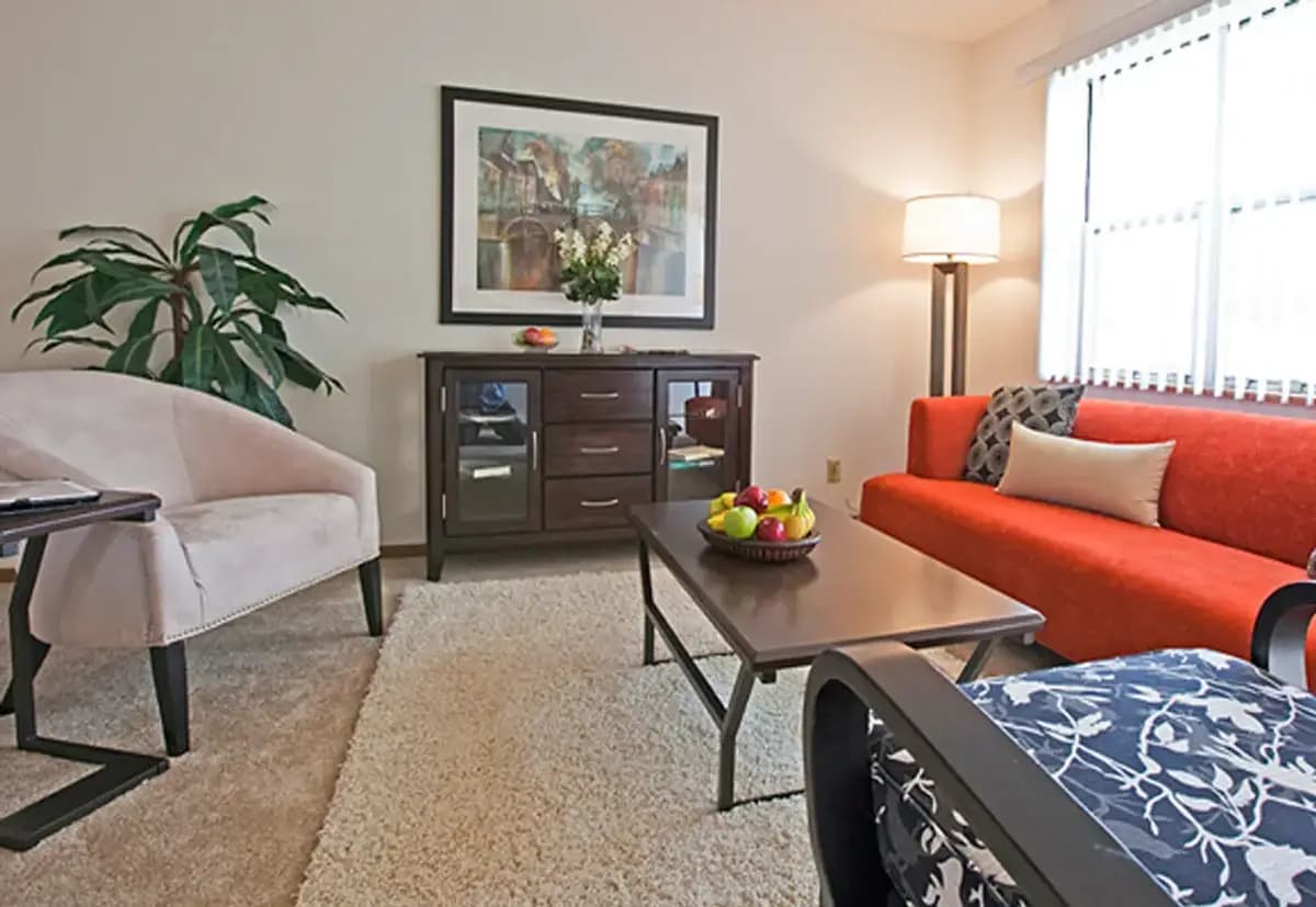 Stationside Village Apartments - Apartment - 9