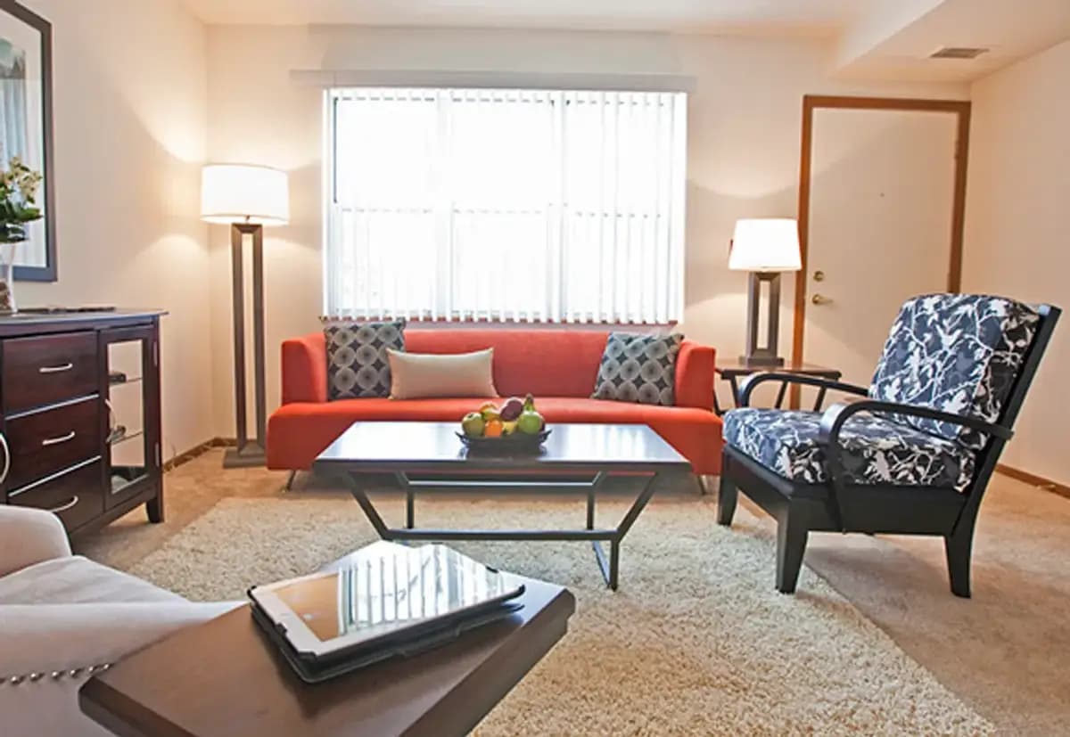 Stationside Village Apartments - Apartment - 10