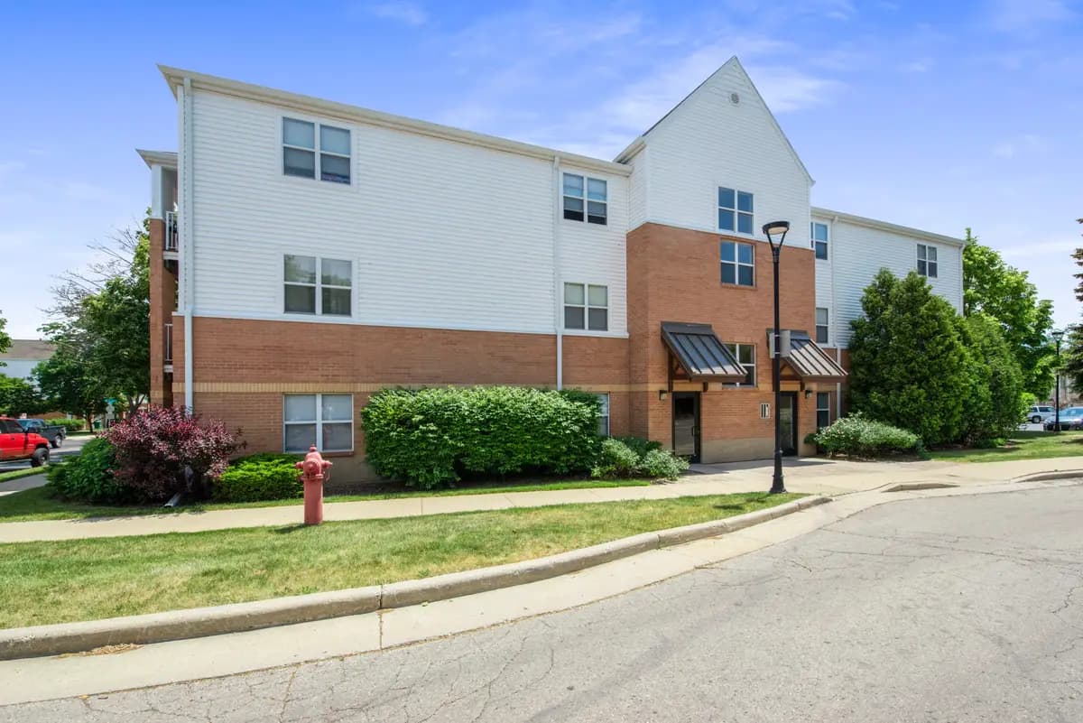 Stationside Village Apartments - Apartment - 4