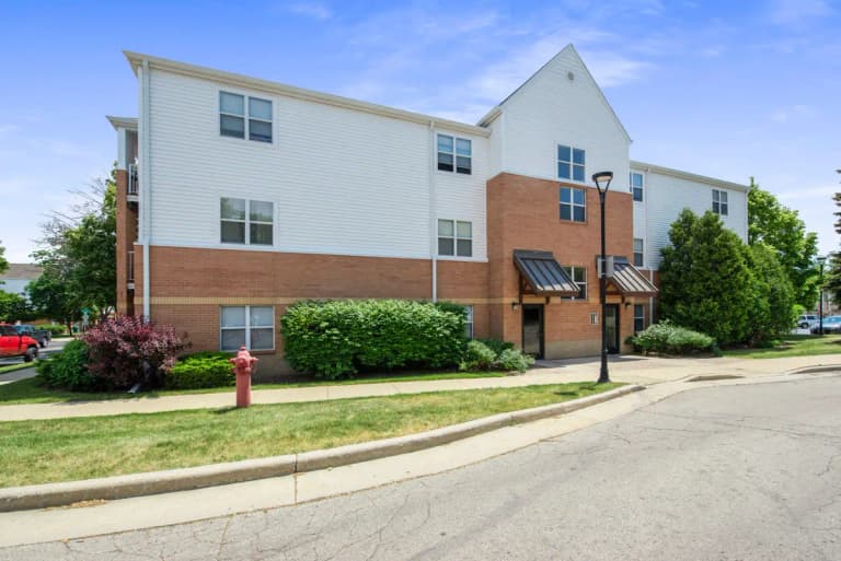 undefined apartments for rent - image - dsc_4649.jpg