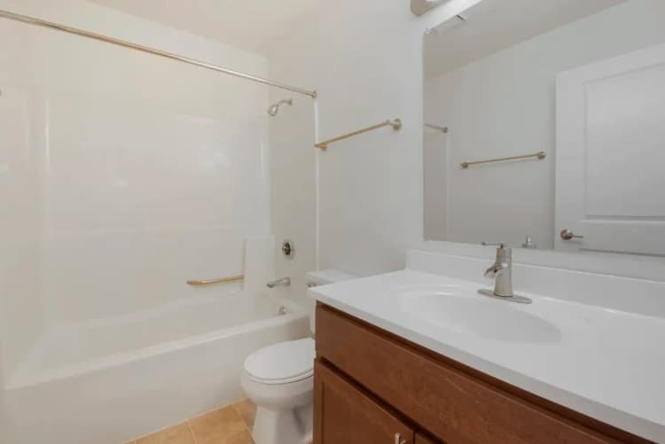 undefined apartments for rent - image - dsc_4714.webp