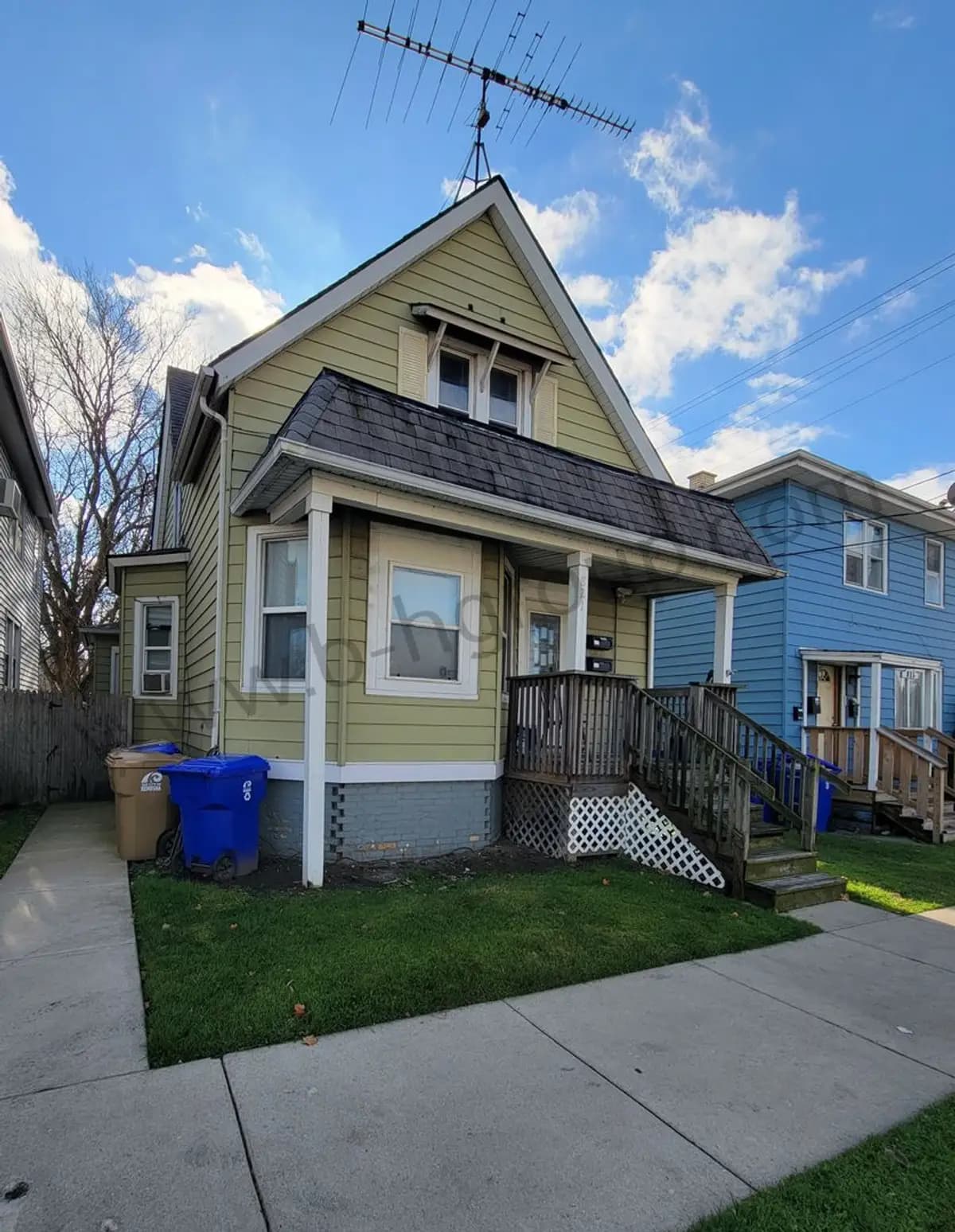 undefined apartments for rent - image - large (54).jpg - 1