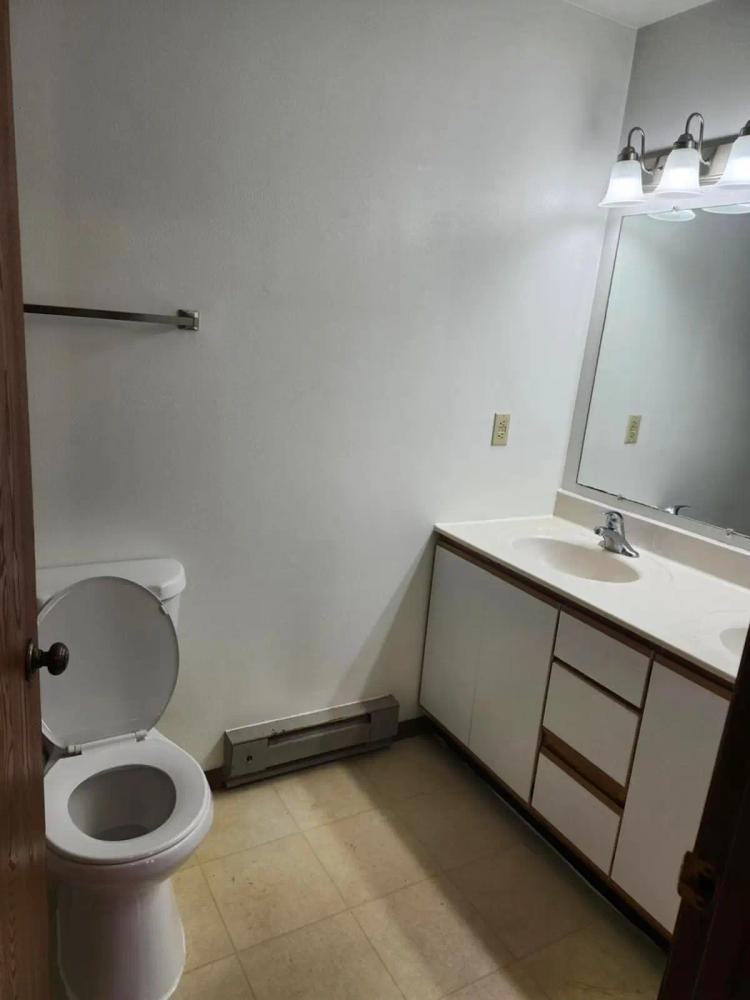 undefined apartments for rent - image - large (31).jpg