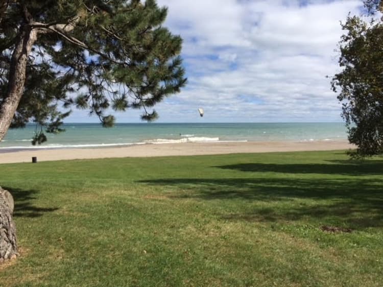 undefined apartments for rent - image - large (17).jpg