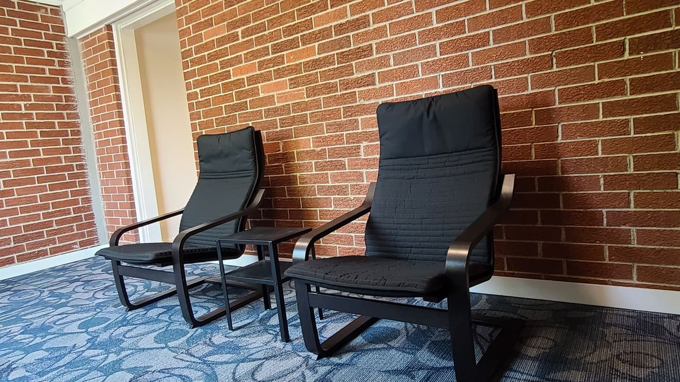 undefined apartments for rent - image - large (25).jpg - 3