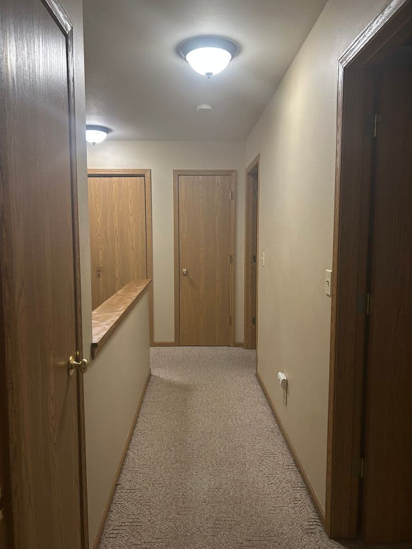 undefined apartments for rent - image - large (6).jpeg - 1