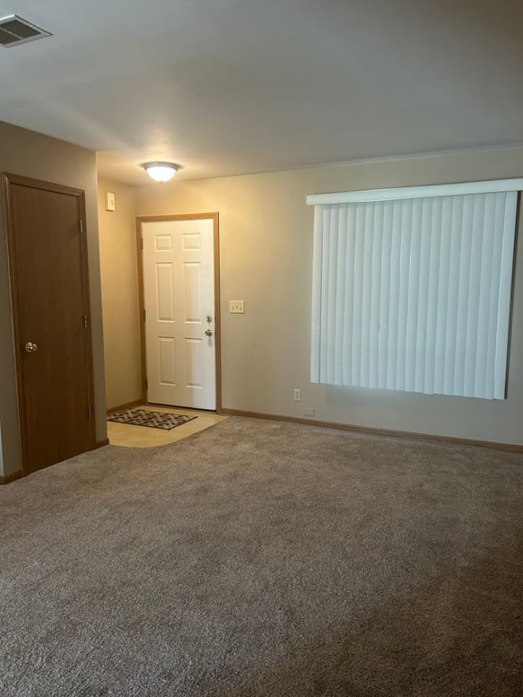 undefined apartments for rent - image - large.jpeg