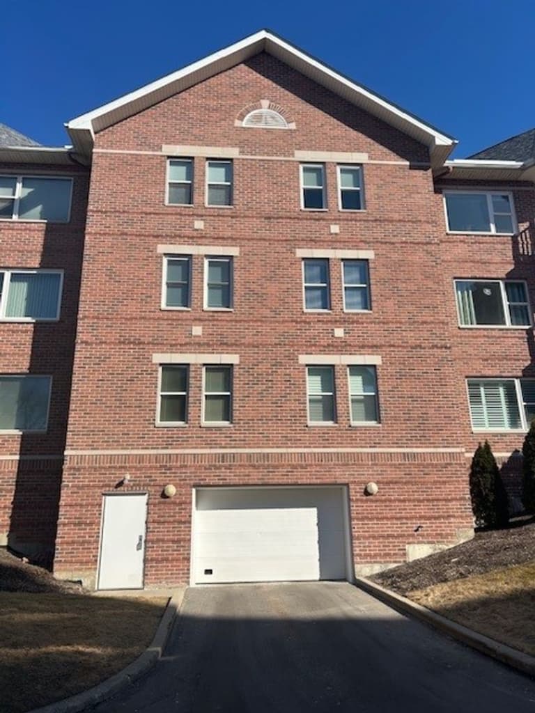 undefined apartments for rent - image - large (21).jpg