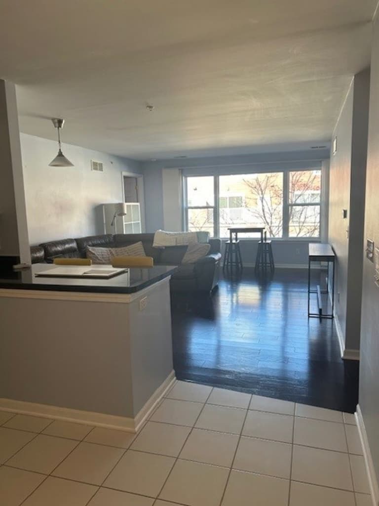 undefined apartments for rent - image - large (5).jpg