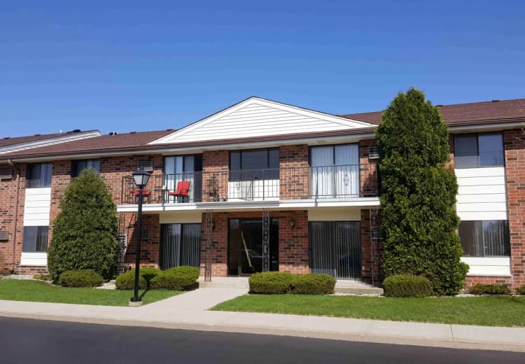Kenosha apartments for rent - image - 20180507_152522websize.jpg