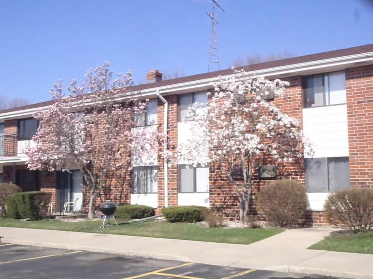 Kenosha apartments for rent - image - petretti-apartments-kenosha-wi-floorplan.jpg