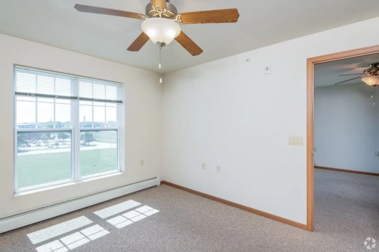 Kenosha apartments for rent - image - image+(14)-3708c3c2-1920w.webp