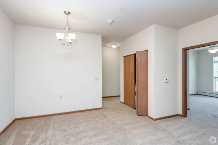 Kenosha apartments for rent - image - image+(16)-f7313f92-1920w.webp