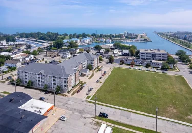 Kenosha apartments for rent - image - image+(20)-1920w.webp