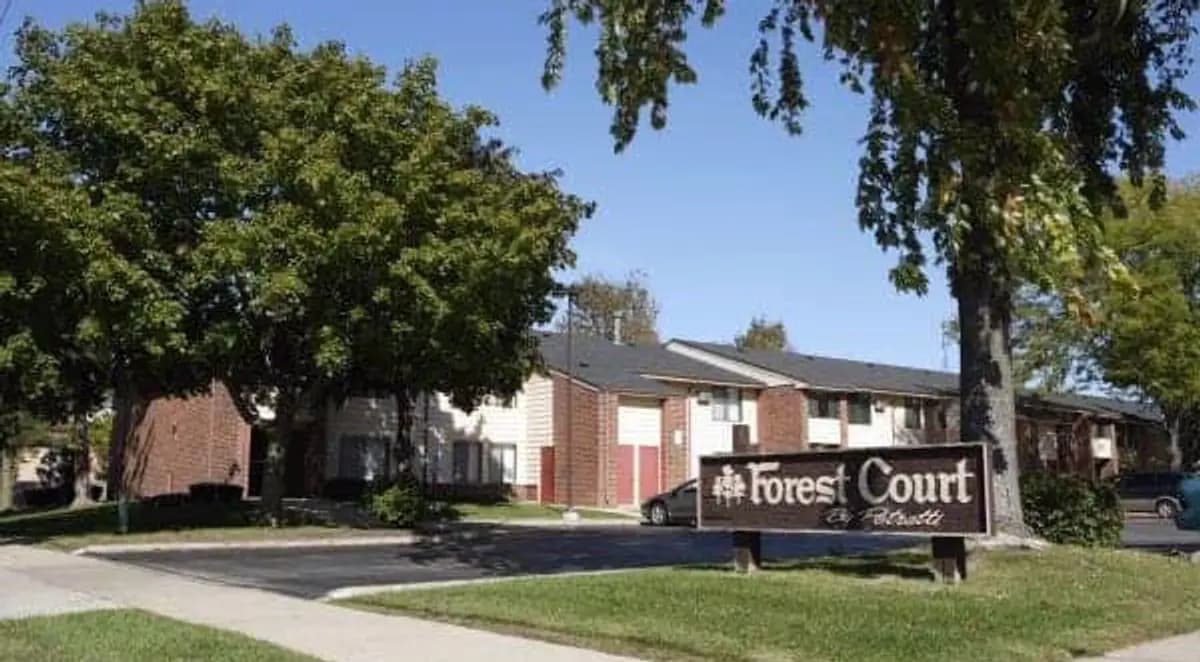 Kenosha apartments for rent - image - affordable-forest-court.jpg