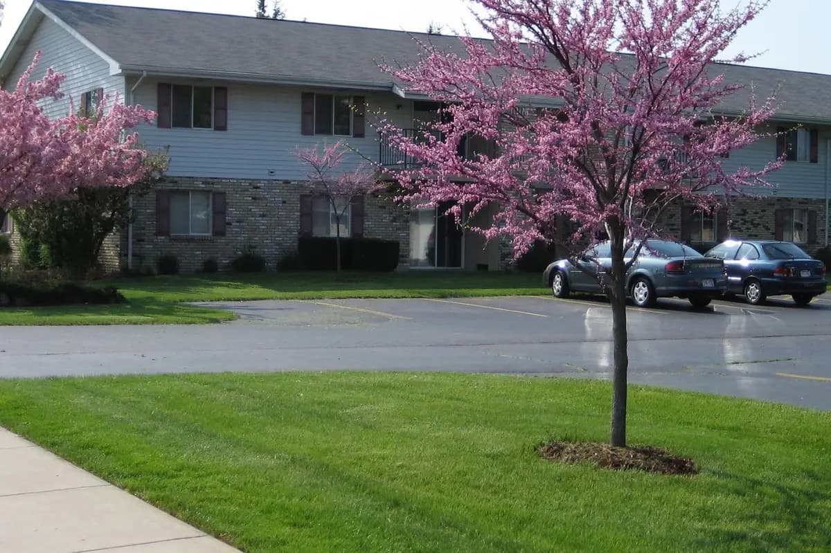 Kenosha apartments for rent - Property image - 1406 91st Street - 1