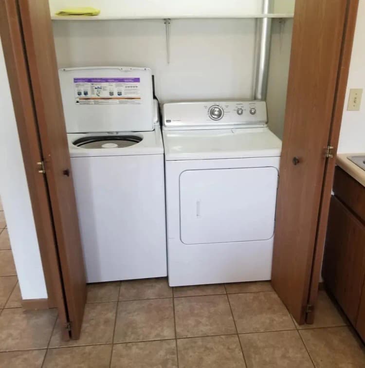 Kenosha apartments for rent - image - Screenshot_20250921_155656_Rental Manager.jpg