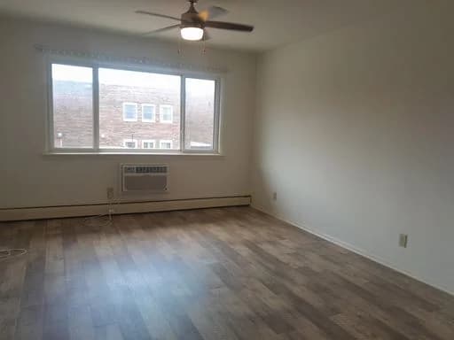 Kenosha apartments for rent - Property image - 720 35th Street - 2