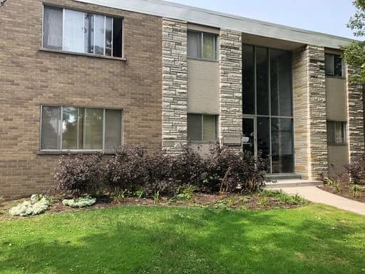 Kenosha apartments for rent - Property image - 6516 5th Avenue - 3
