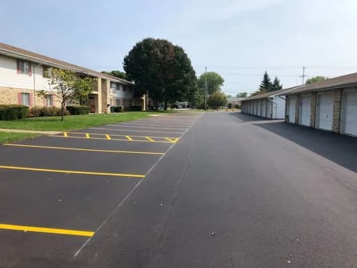 Kenosha apartments for rent - Property image - 9024 Sheridan Road - 3