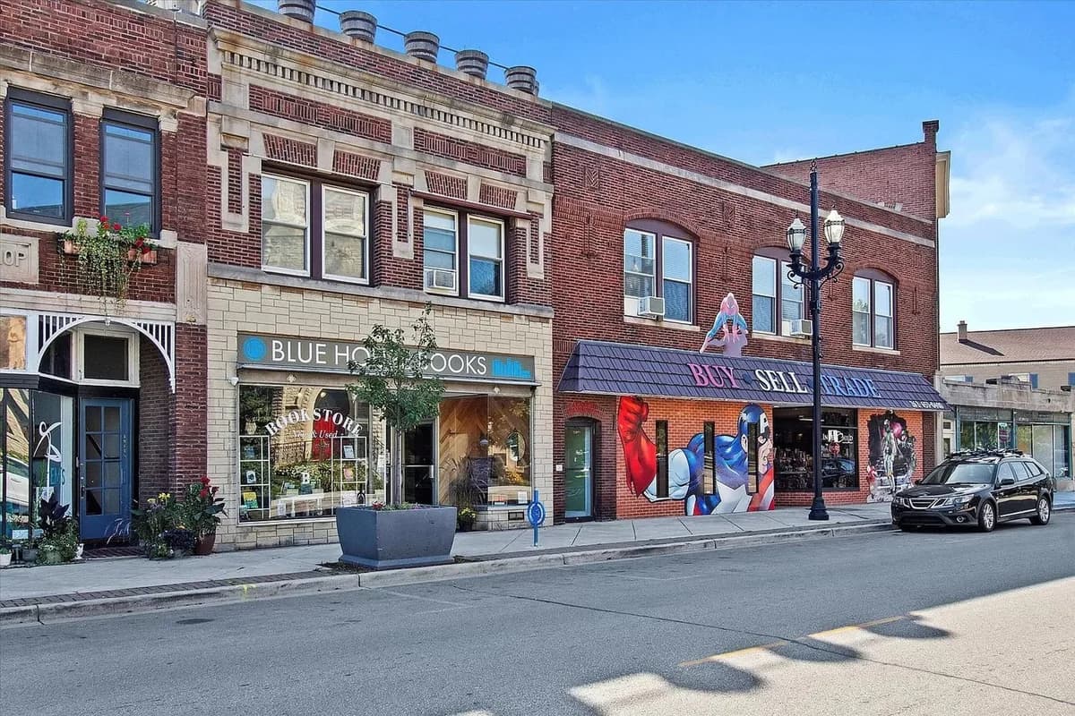 Kenosha apartments for rent - Property image - 5917 6th Avenue A - 1