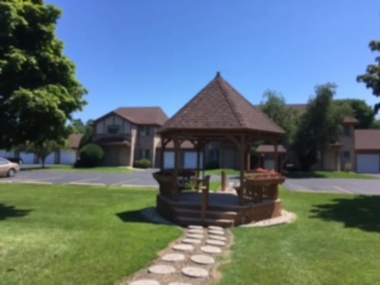 undefined apartments for rent - image - villa-rosa-apartments-kenosha-wi-building-photo (4).jpg
