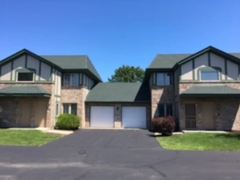 undefined apartments for rent - image - villa-rosa-apartments-kenosha-wi-building-photo.jpg