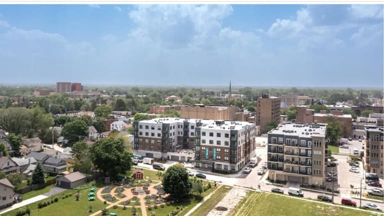 undefined apartments for rent - image - Screenshot 2024-09-04 at 13-54-56 Lake Terrace Apartment in Downtown Kenosha! - Apartments in Kenosha WI Apartments.com.png