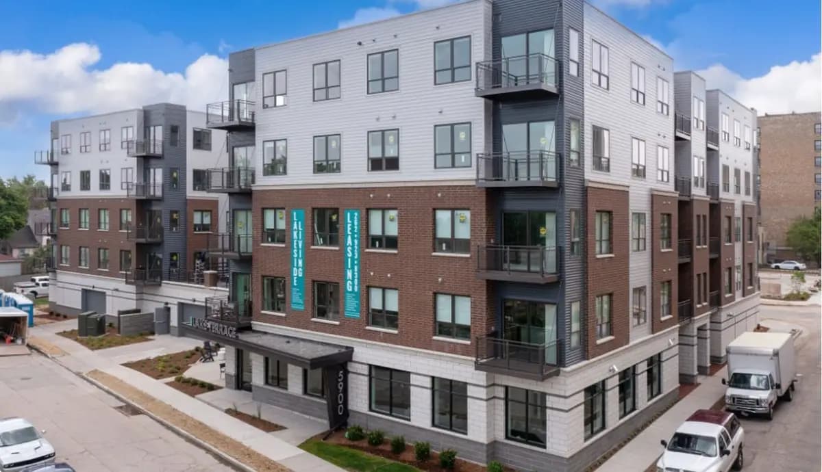 undefined apartments for rent - image - Screenshot 2024-09-04 at 13-55-16 Lake Terrace Apartment in Downtown Kenosha! - Apartments in Kenosha WI Apartments.com.png