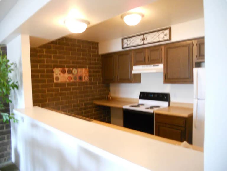 undefined apartments for rent - image - Screenshot 2024-09-05 at 13-49-21 Briarcliff Apartments - Apartments in Kenosha WI Apartments.com.png