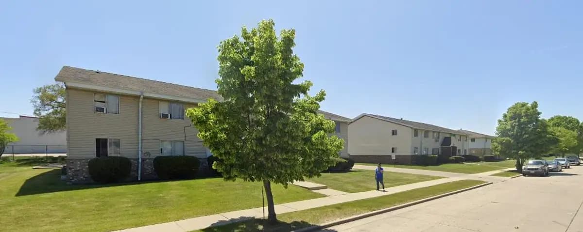 undefined apartments for rent - image - 05e5d90ba7c3a3d667a3c0c7a01124ab-f_b (1).webp