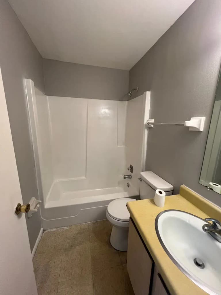 undefined apartments for rent - image - c29f6a19e7eaab13bc33d4c18004f29f-f_b (1).webp