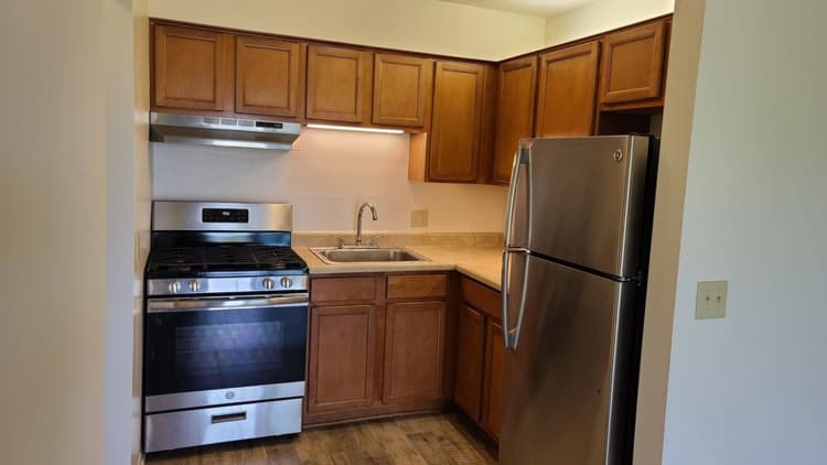 undefined apartments for rent - image - large (7).jpg