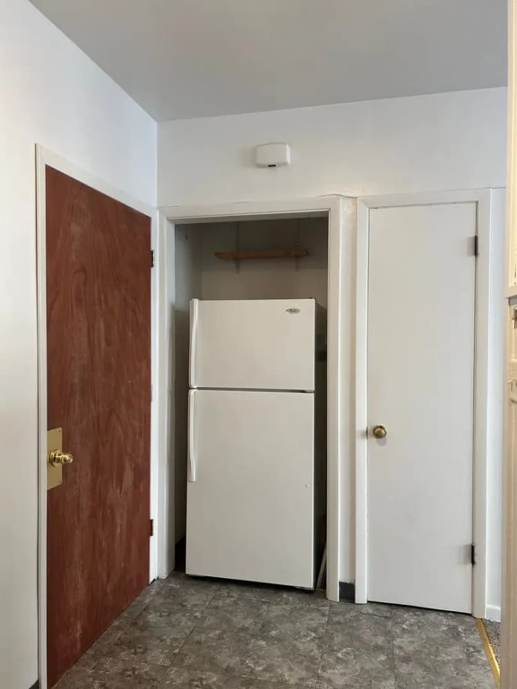 undefined apartments for rent - image - large (2).jpeg